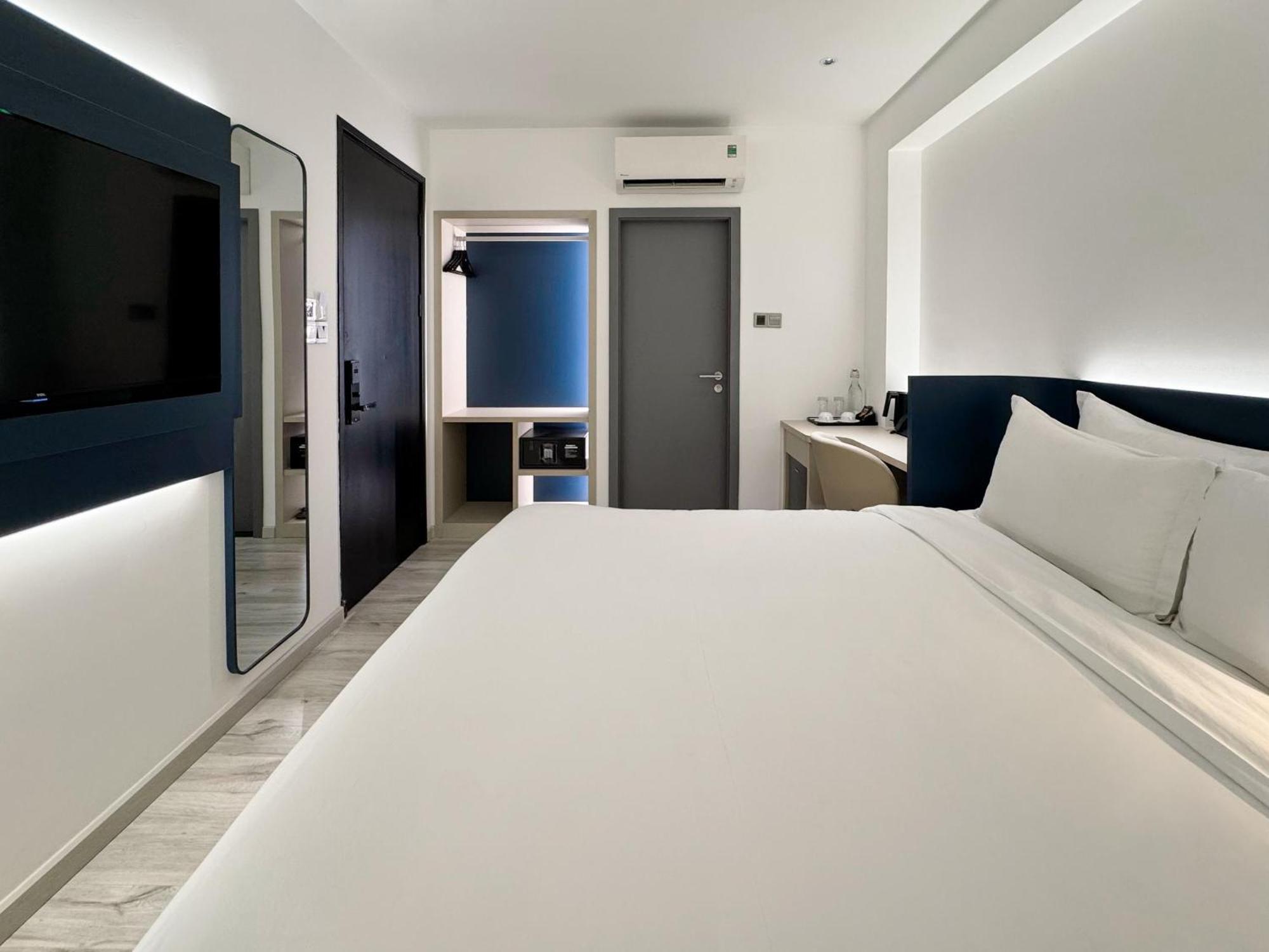 Khách sạn The Concept Hcmc- Premium 4*