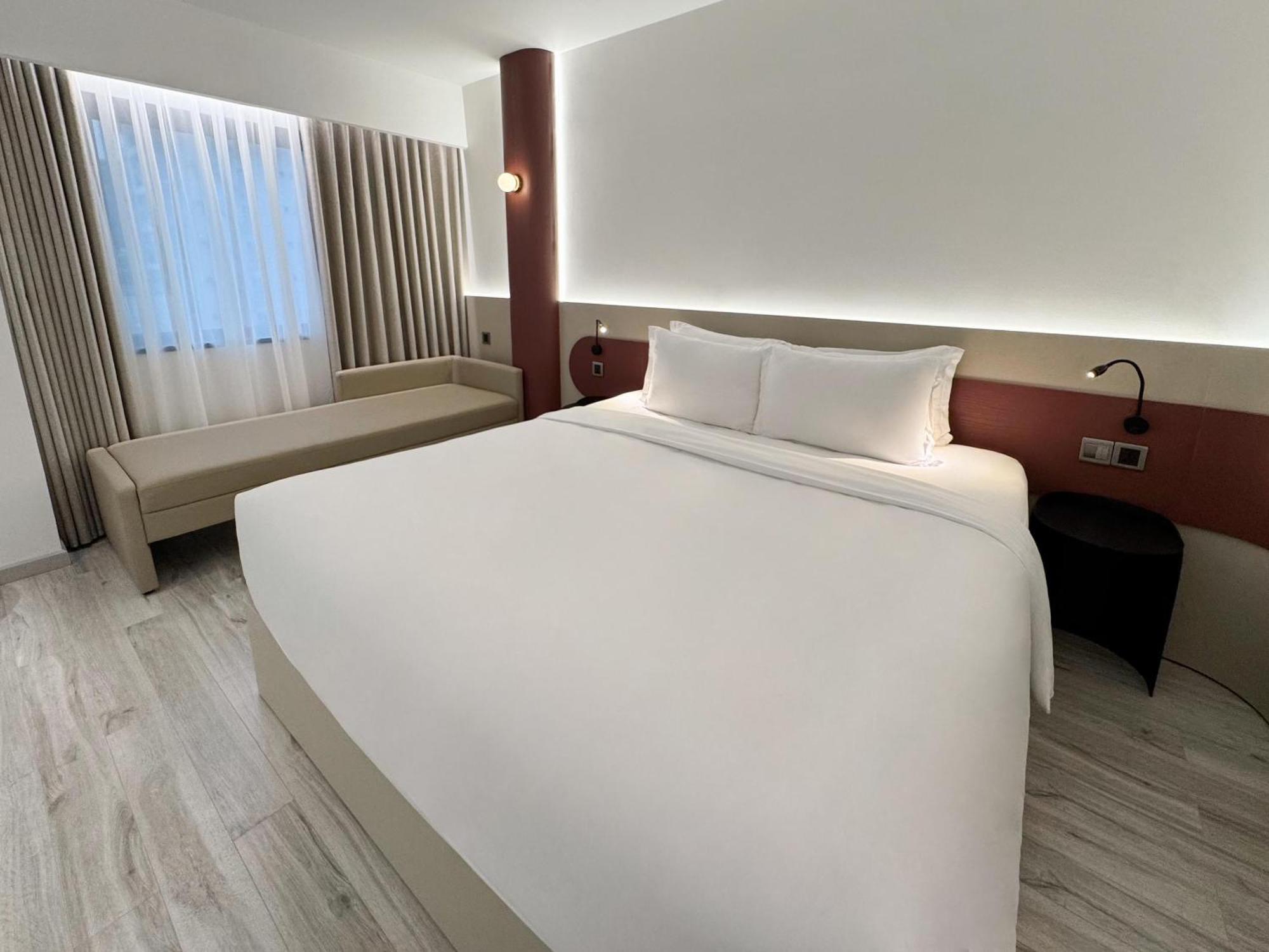 Khách sạn The Concept Hcmc- Premium TP. Hồ Chí Minh
