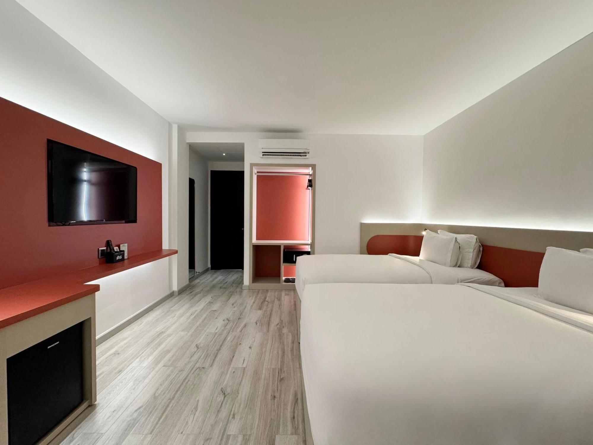 Khách sạn The Concept Hcmc- Premium 4*